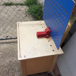 Childrens Boys Work Table (Needs Tool set ) $15.00 Cash Only (Serious Buyers)