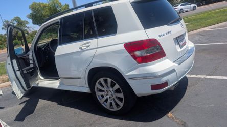 2011 Mercedes GLK