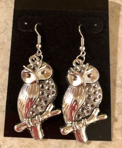 Pretty Owl Perched Earrings