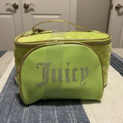 Juicy Couture Lime Green 2 PK Travel Cosmetic Set