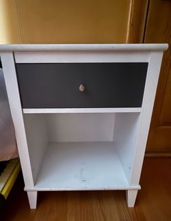 Night stand