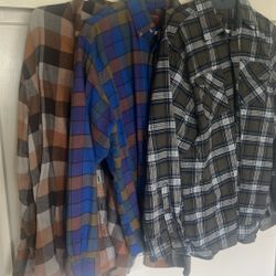 6 Men’s Flannel Shirts 