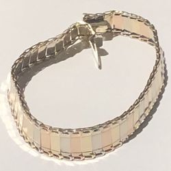 Gold Bracelet 11.69 Grams Tri Color Gold 14 K 1/2 Inch Wide  7 Inches 