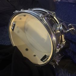 Pearl Snare without stand