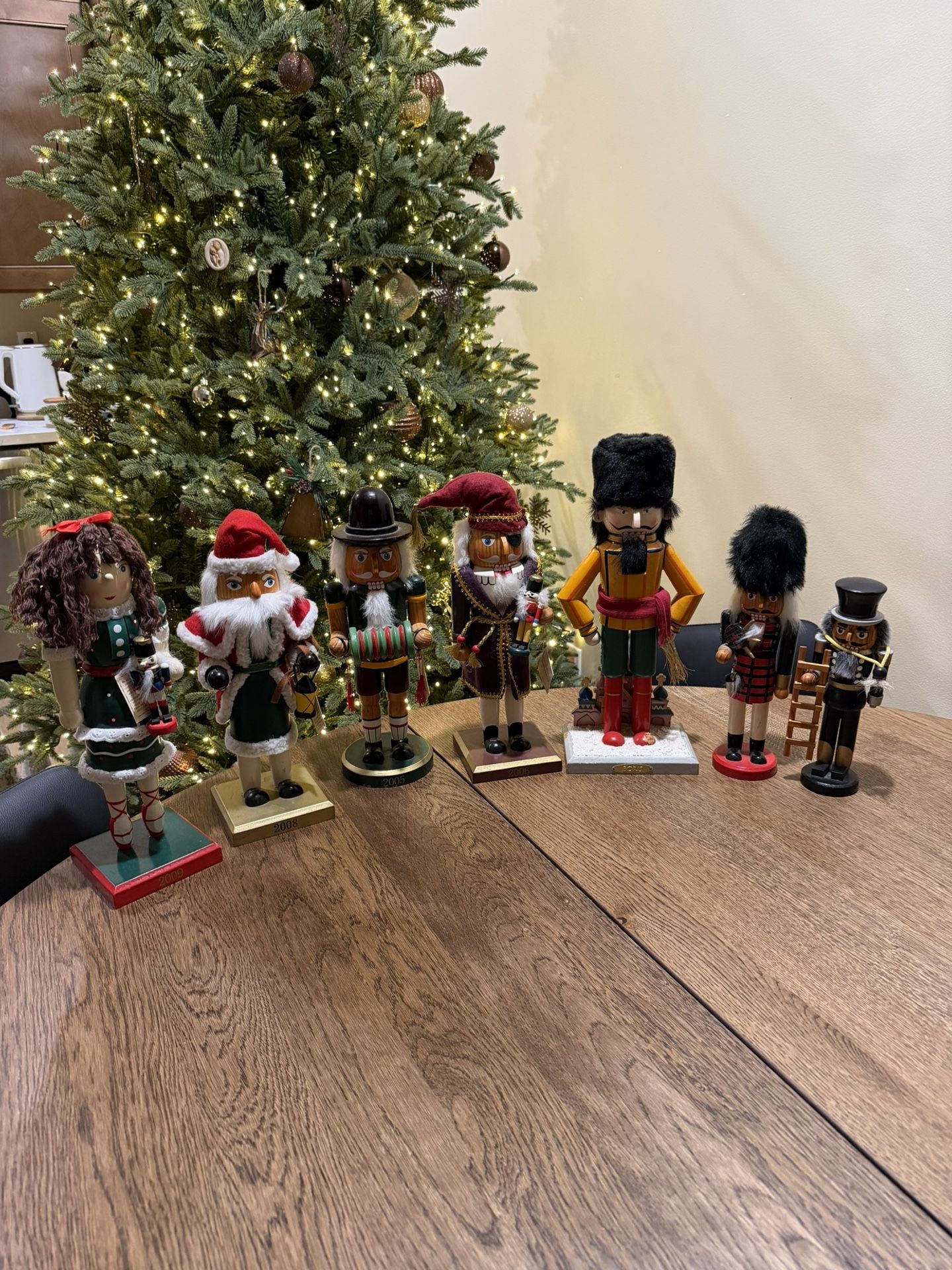 Set of 7 Large Wooden Nutcrackers - Christmas Decor Collection