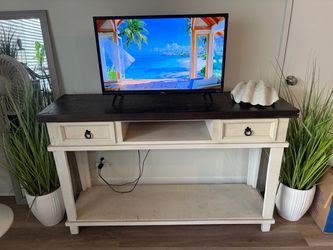 Console Table with 2 drawers