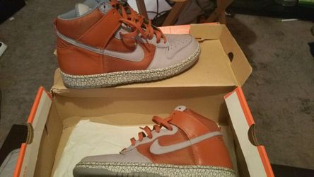 Dunk High Size 9