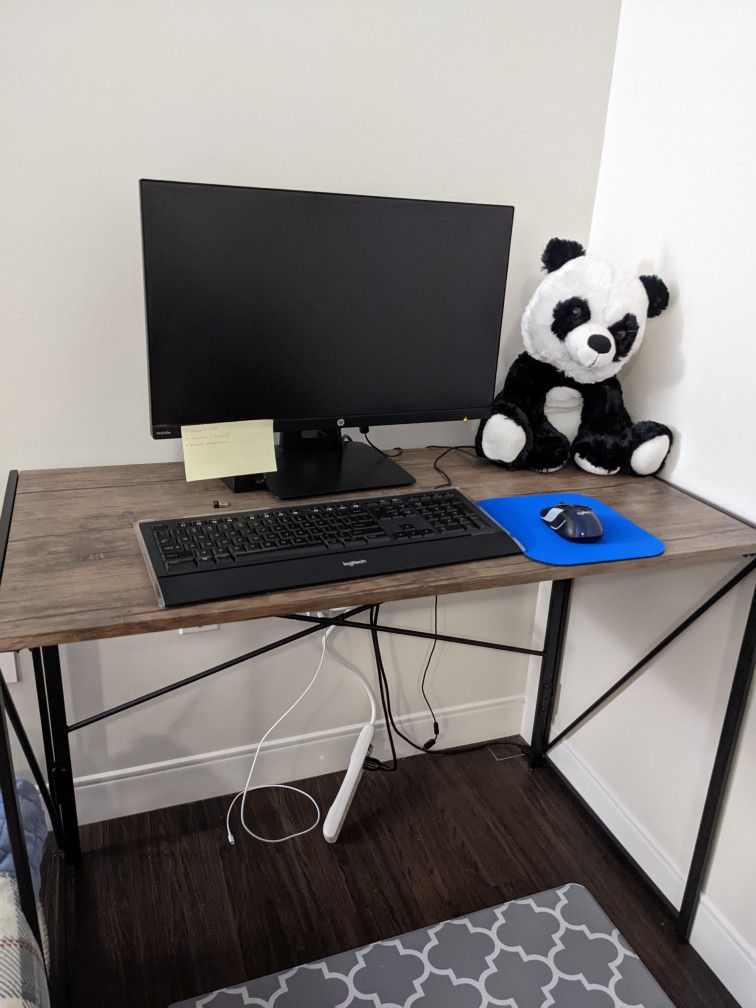 Simple study/computer desk for sale