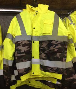 Class 3 High Visibility Jacket with Camo Bottom