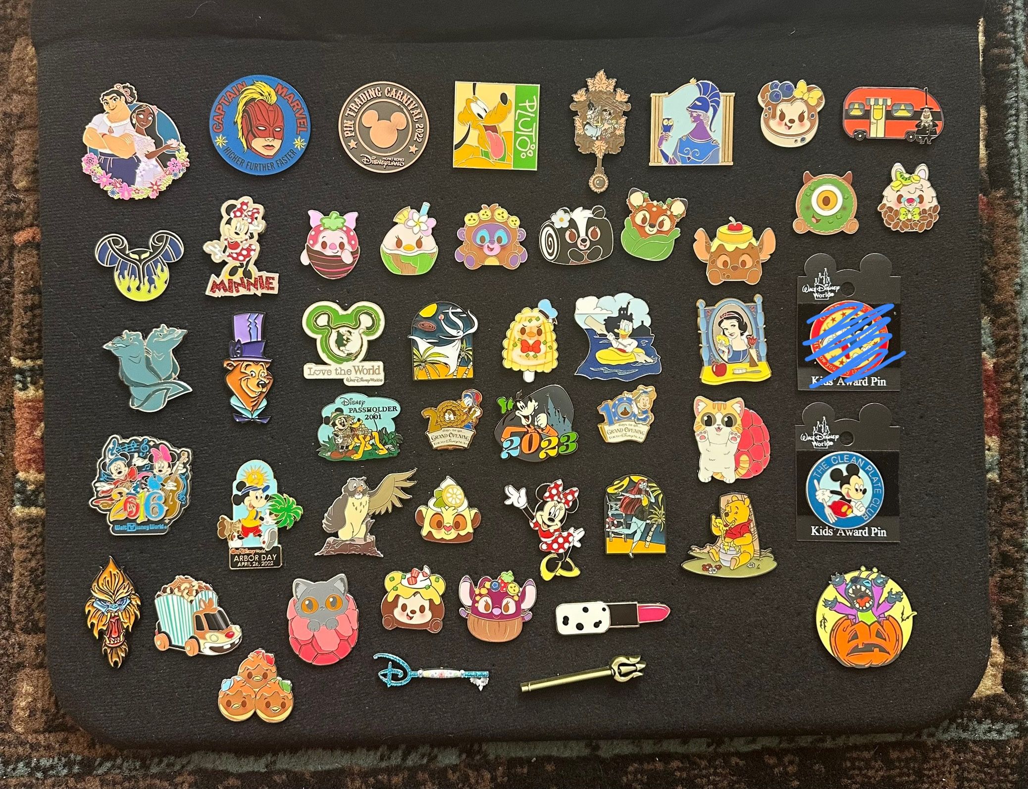 Disney Pins For Sale Or Trade 
