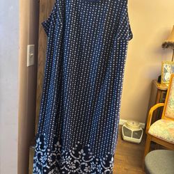 New 2x Dress $10