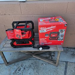 Milwaukee V18 3600/1800 Power Supply