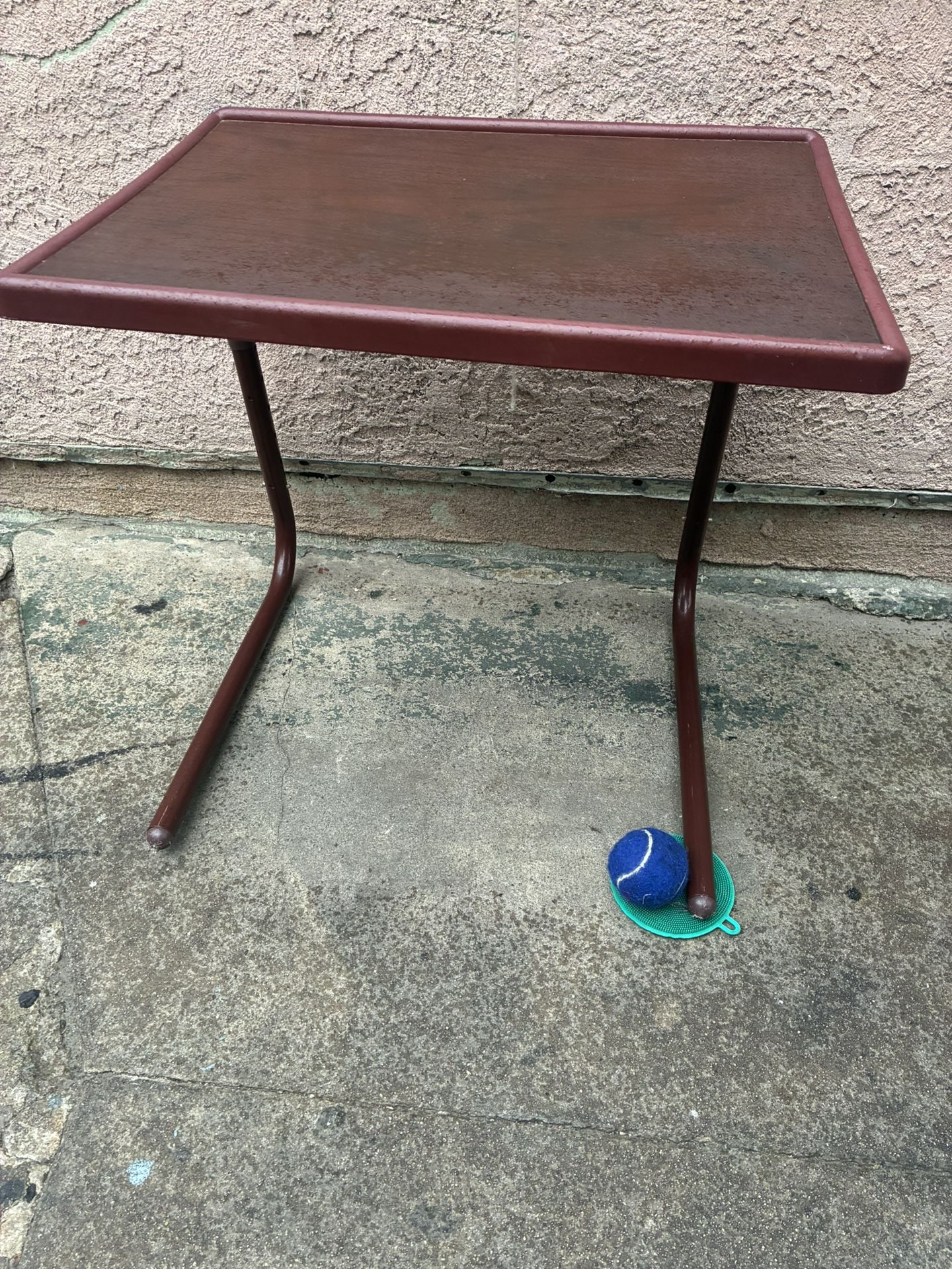 Foldable Table