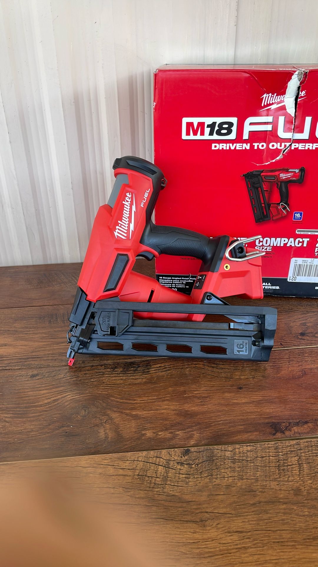 Milwaukee M18 FUEL 18-Volt Lithium-Ion Brushless Cordless Gen II 16-Gauge Angled Finish Nailer (Tool-Only)
