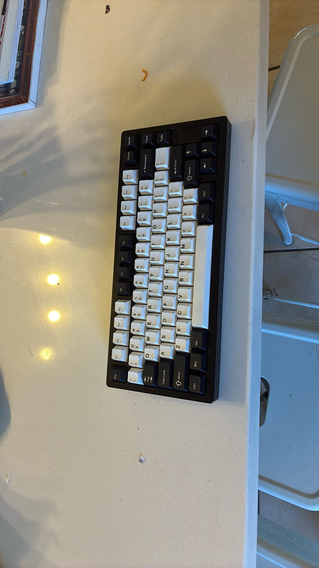 Creamy Keyboard Whit And Black 75%