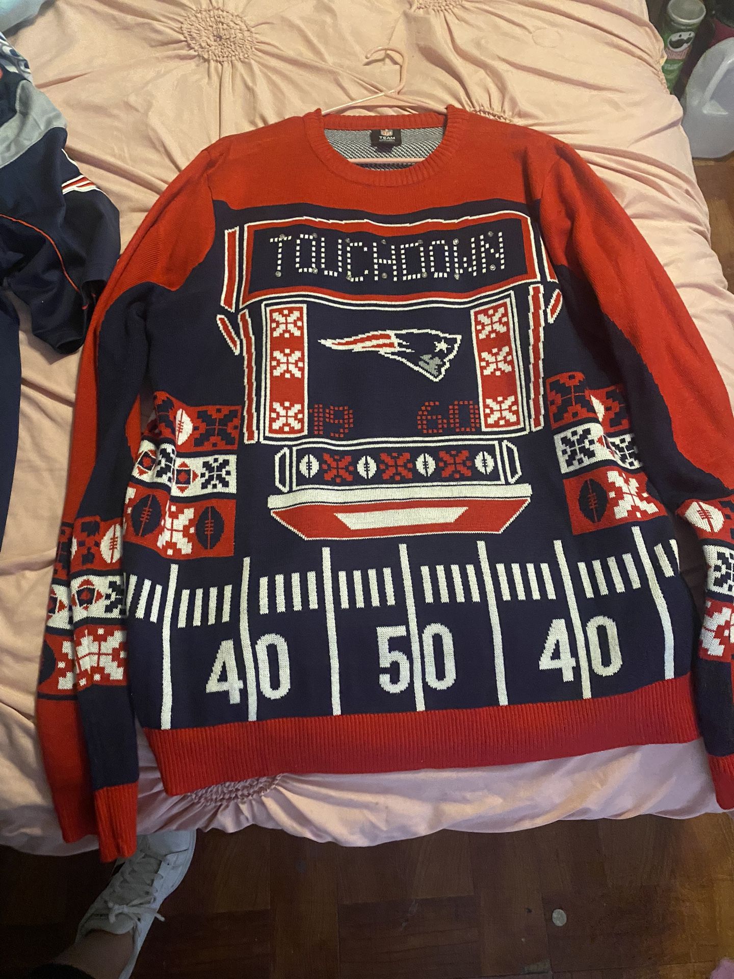 Patriots Sweater And Jersey 