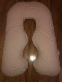 Hour glass pregnancy pillow and cover from Kohl's.