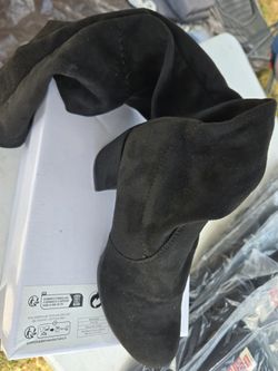 Knee High Boots Size 8
