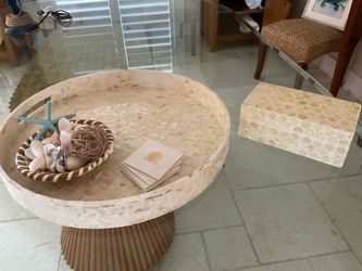 Shell tray (20”) and matching box(5x9x4)