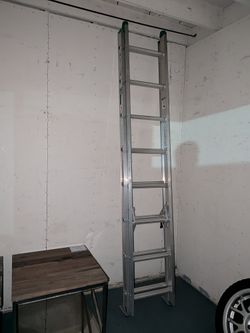 16 Ft Extensible Ladder