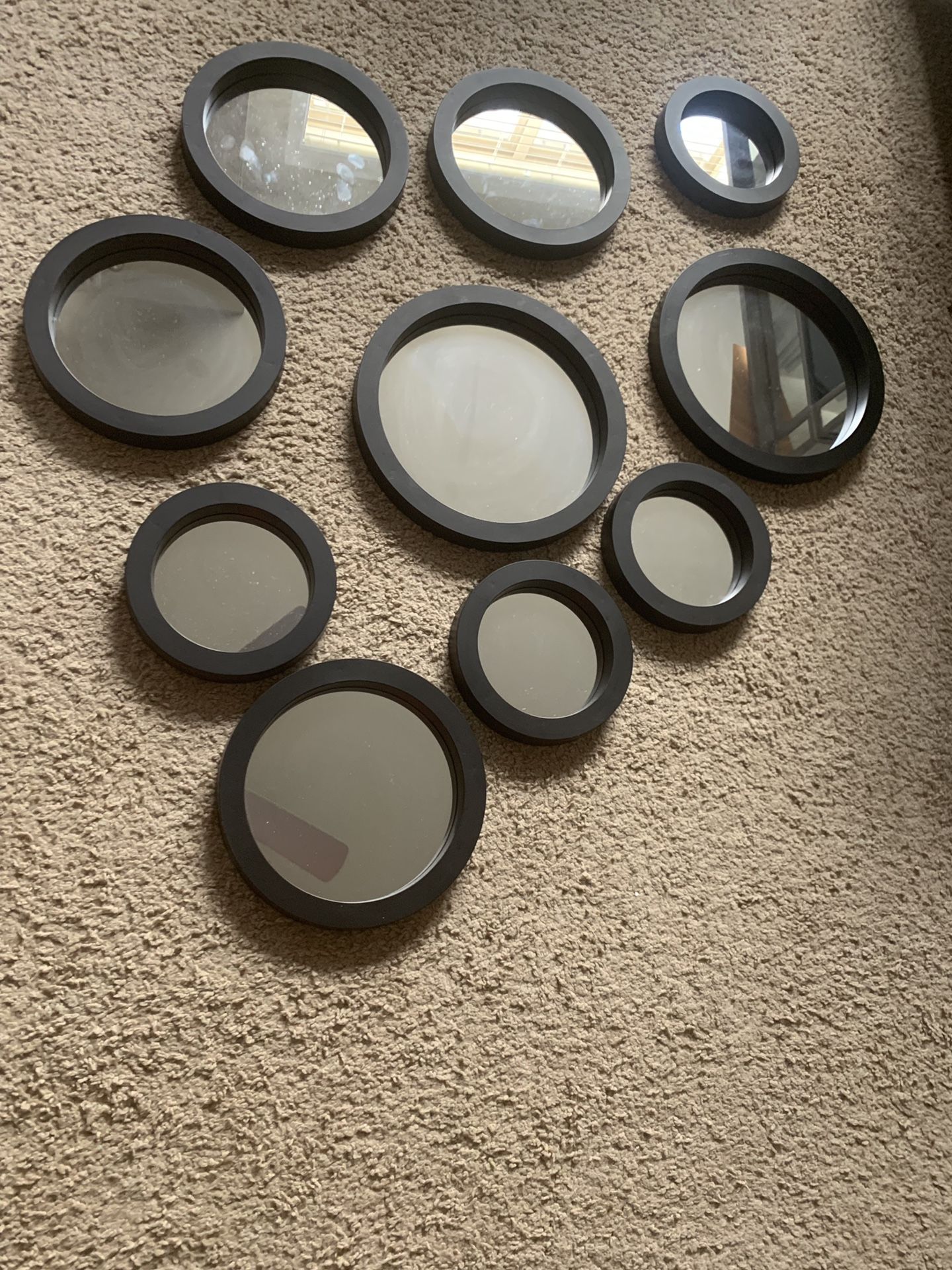 10 assorted wall mirrors