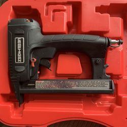 Craftsman 1/2” Pneumatic Crown Stapler