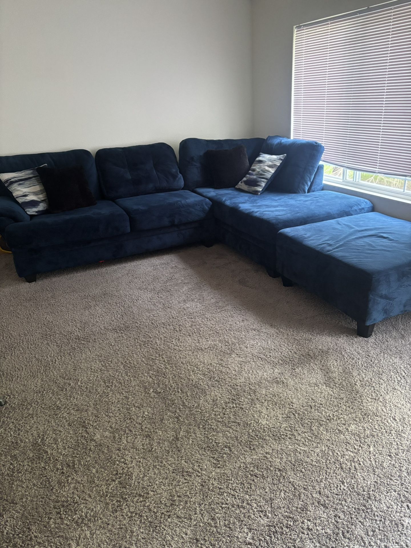 Groovy blue Sectional