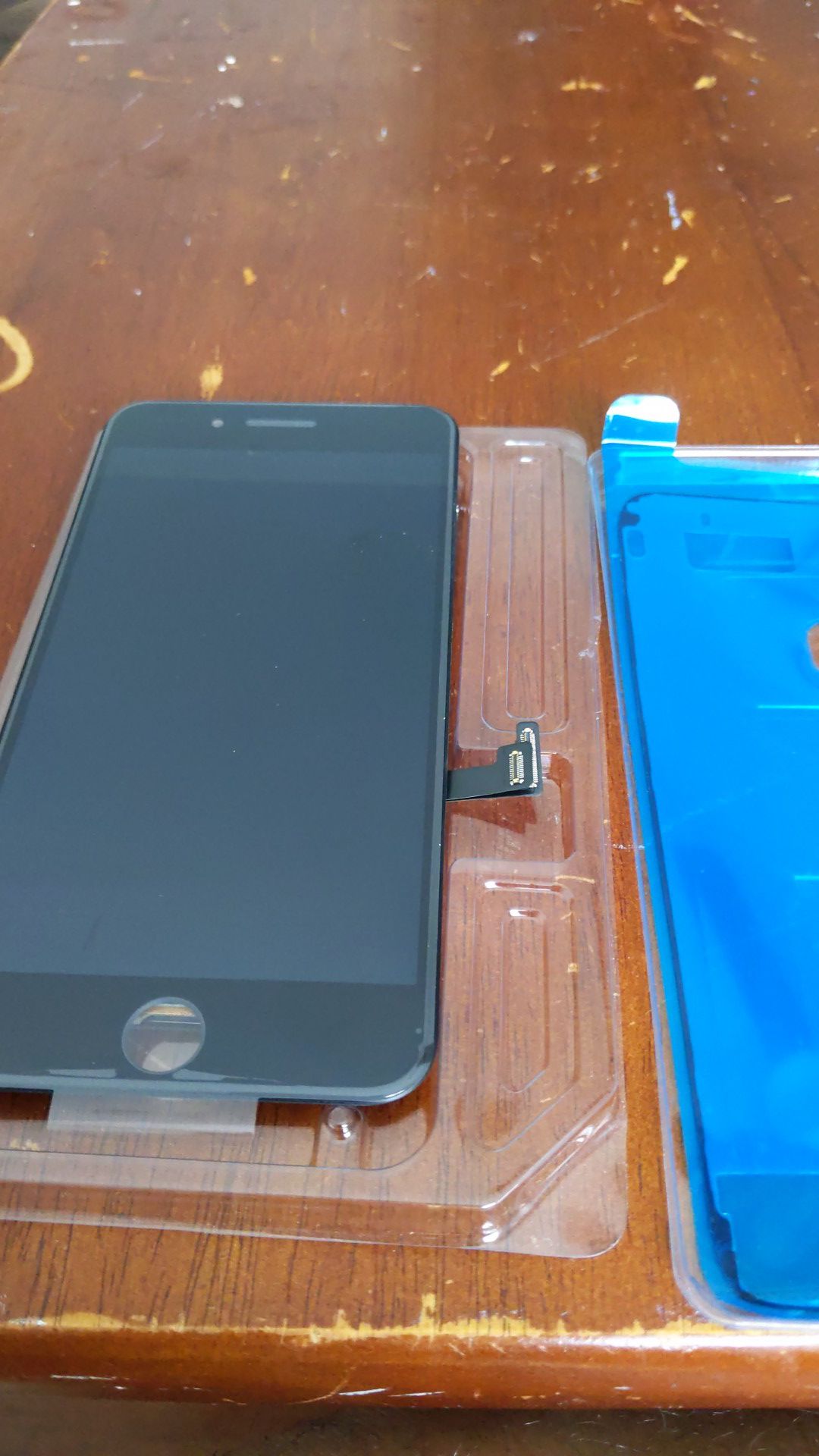 iPhone 8 Plus Black screen replacement