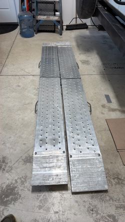 Pair of 8’ loading ramps