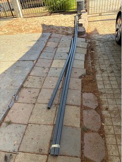 Durable Charlotte Pipe PVC pipe is schedule 80 with a 520 PSI rating. This gray unthreaded pipe has a 1-1/4 inch diameter. Two full lengths are 20 fee