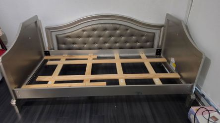 Cama unipersonal