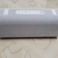 SONY ULT FIELD 3 BLUETOOTH SPEAKER NEW
SONY BOCINA BLUETOOTH NUEVA