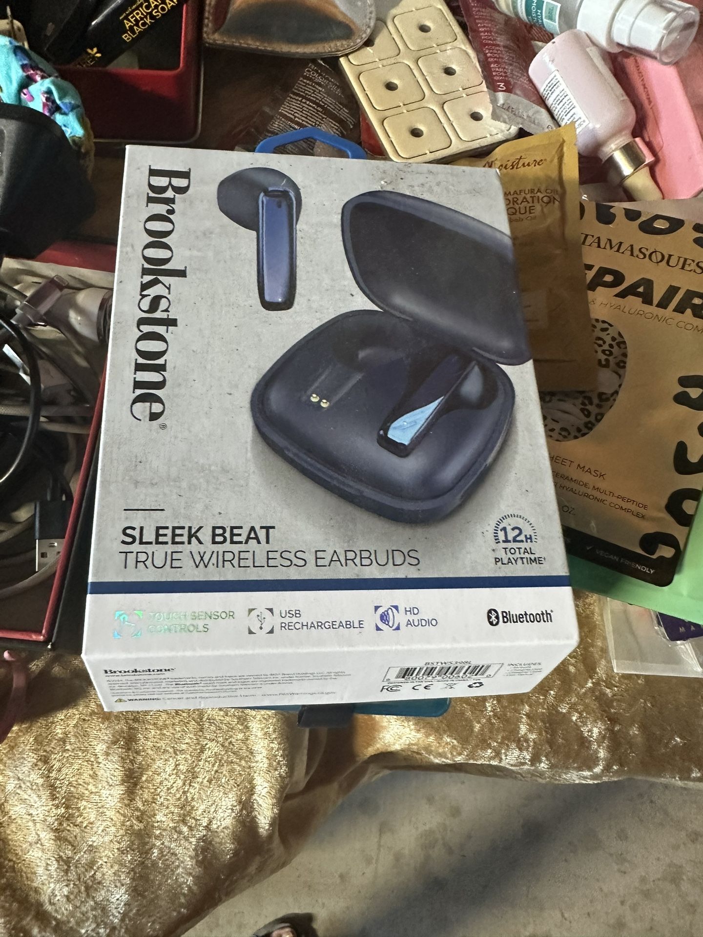 BROOKSTONE EARBUDS WIRELESS - New 25$ New In Box 