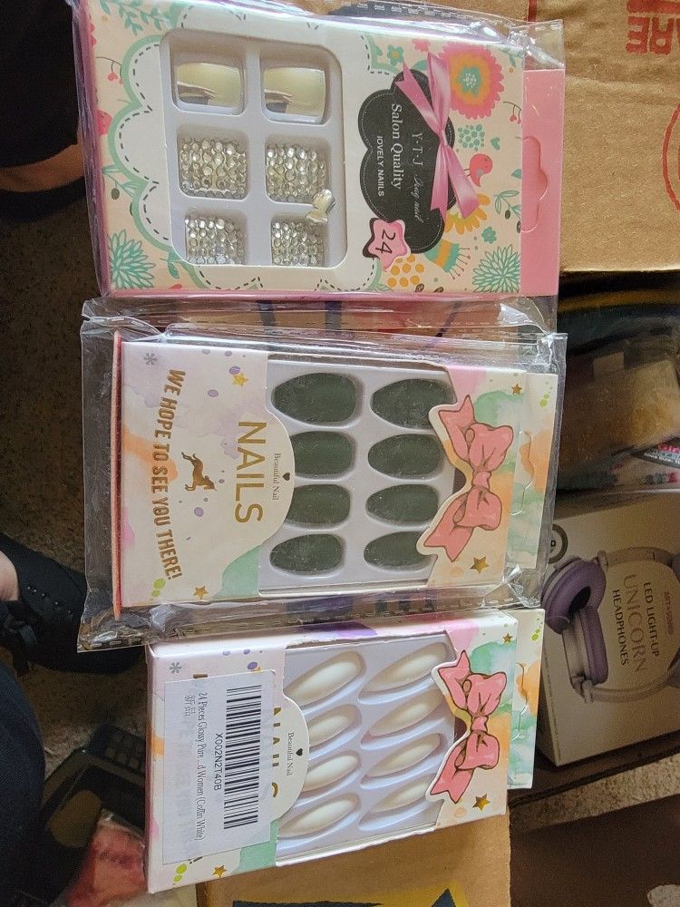 NEW 3 SETS OF NAILS