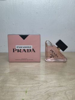 Prada Paradoxe Perfume