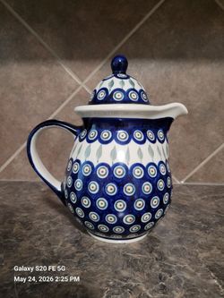 Boleslawiec Polish Pottery Ceramic Teapot Blue Peacock Pattern