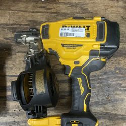 DeWalt Roofing Nailer 