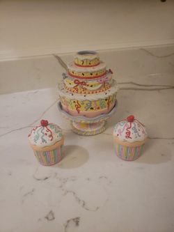 Partylite Birthday Cake And 2 Cupcakes