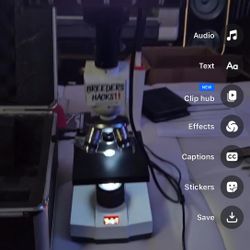 Microscope