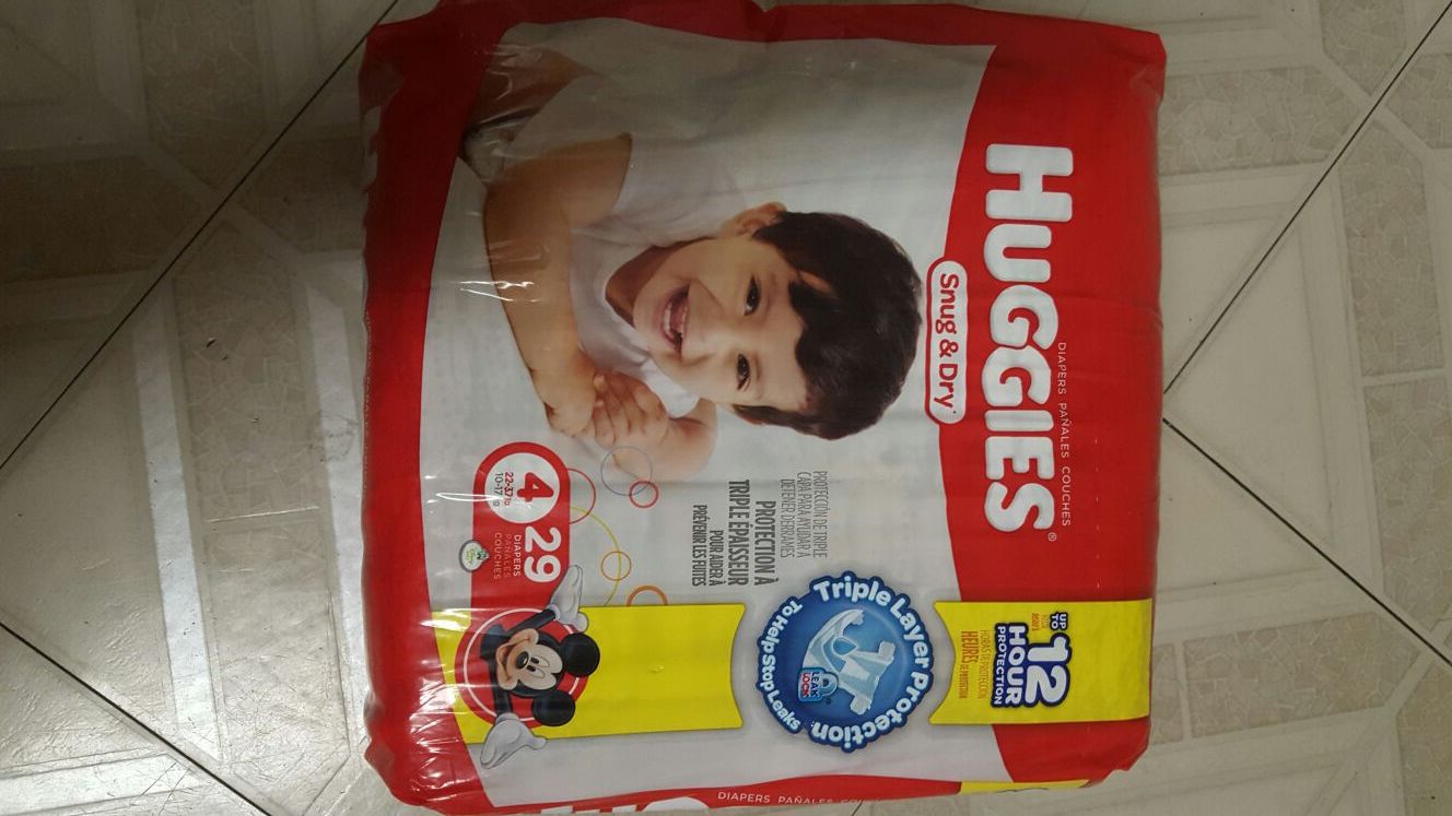 HUGGIES 4