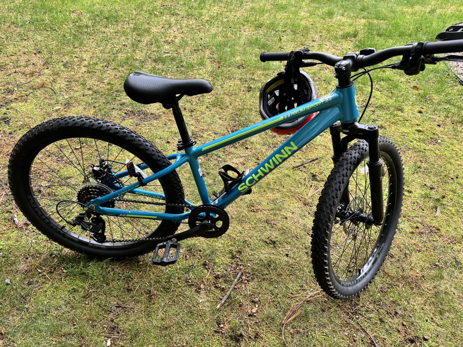 Schwinn 24” Kids Mountain Bike With Helmet