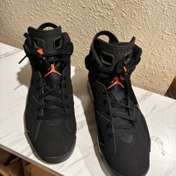 JORDAN 6 RETRO 
