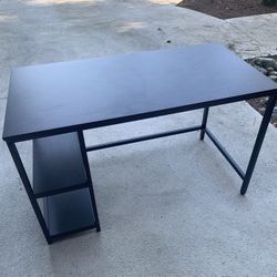 Black office desk