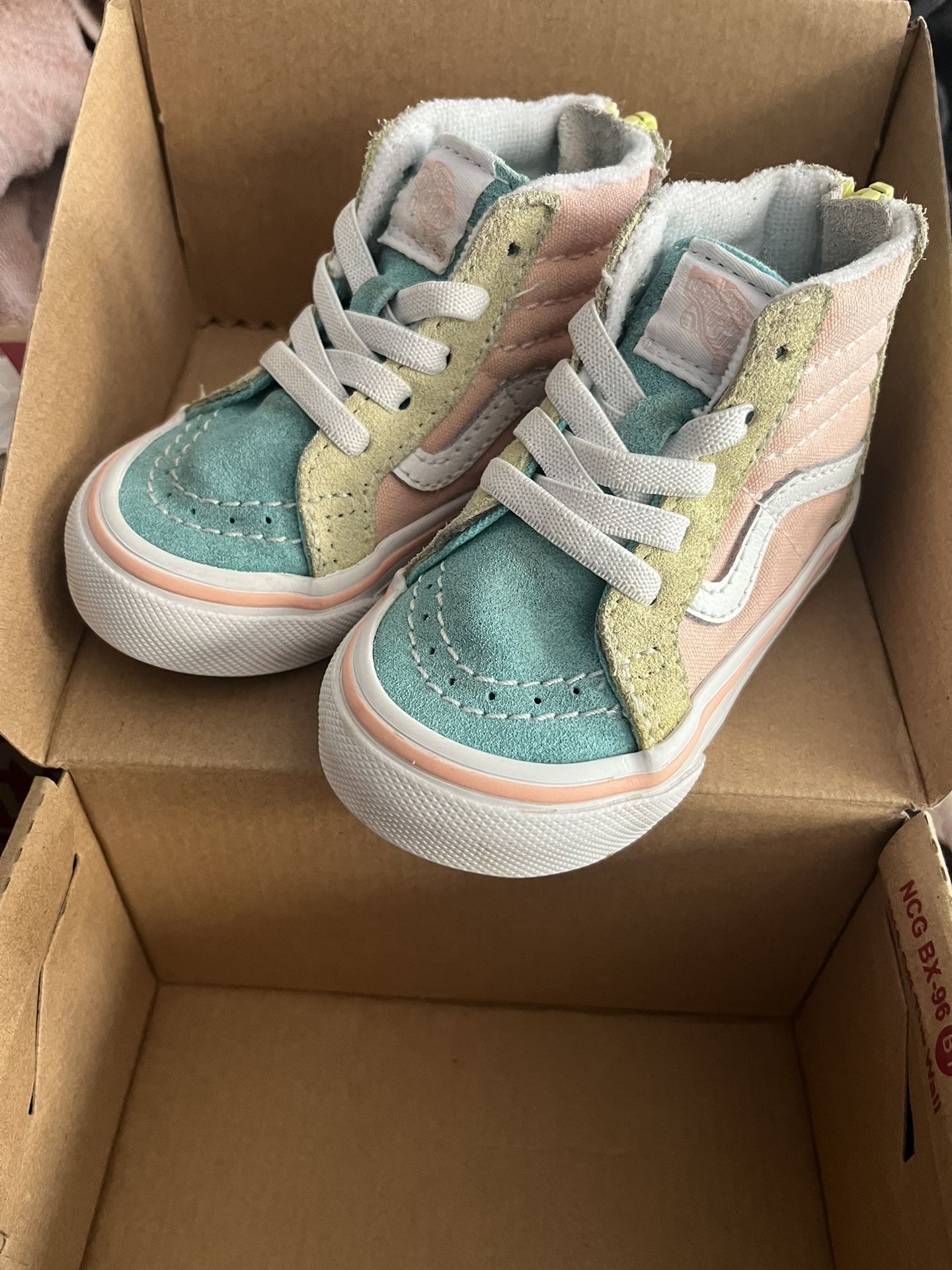 Toddler Vans Size 4