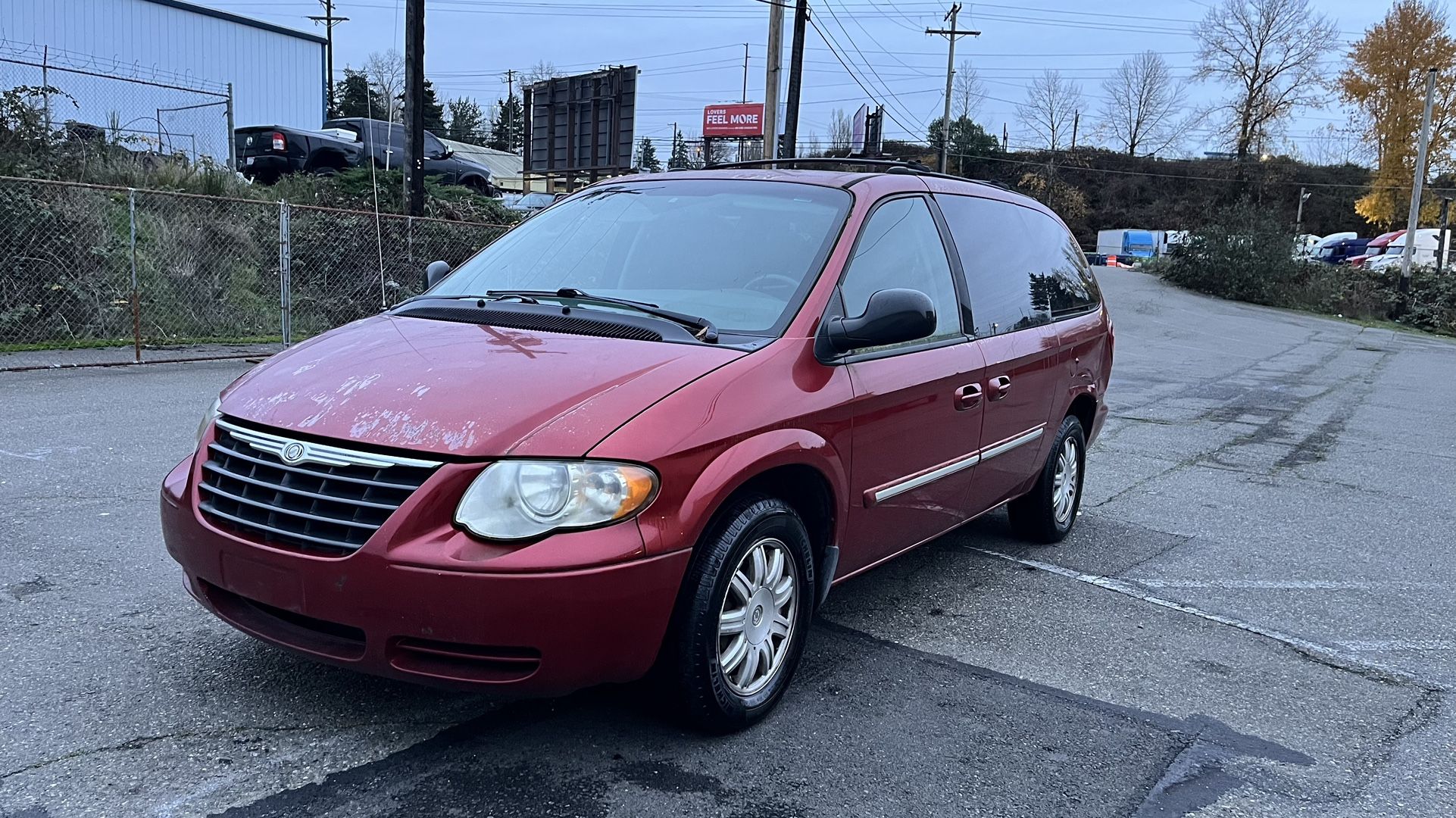 2005 Chrysler Town & Country