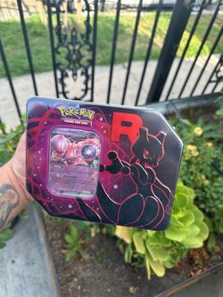 Team Rocket Tin [Team Rocket's Mewtwo ex]