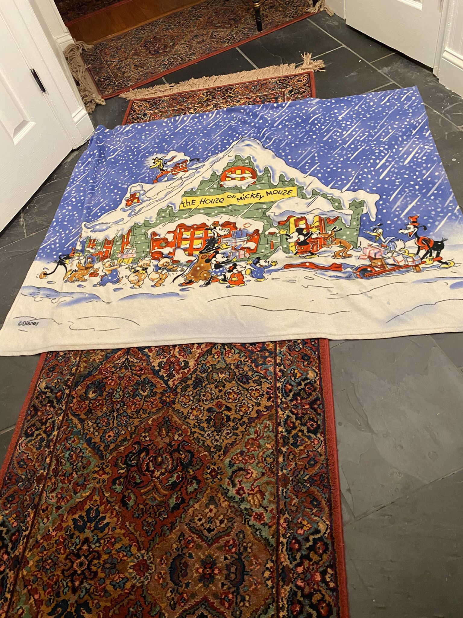 Christmas The Disney Store Mickey Mouse Blanket