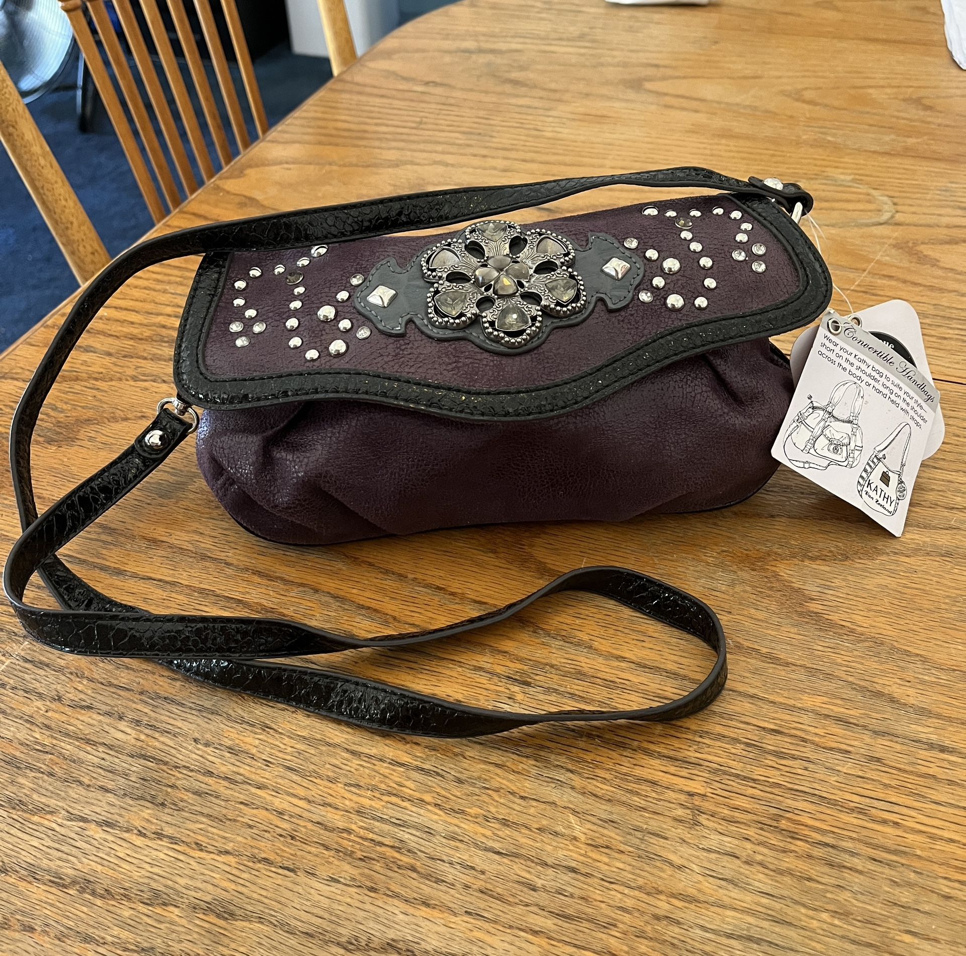 New Kathy Van Zeeland 5th Ave. New York Purple /Stone Bling & Black Snake Skin Leather Trim Crossbody Strap Purse