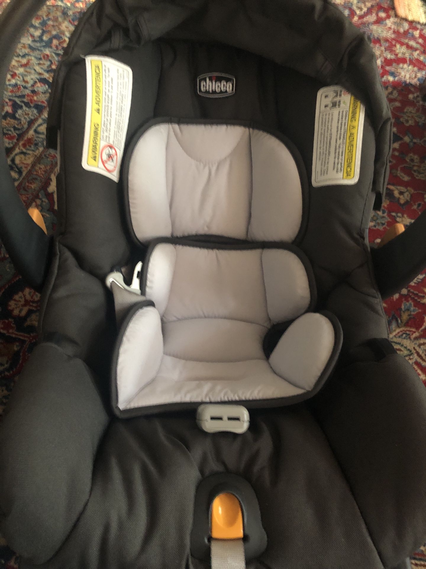 Baby Infant Car Seat Chicco KeyFit30 With Cover