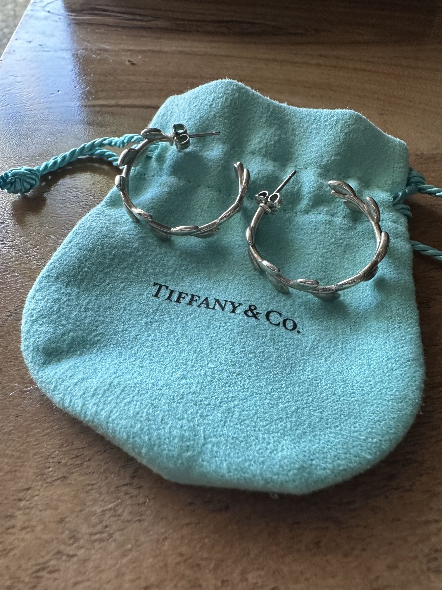 Tiffany & Co Paloma Picasso Olive leaf Hoop Earrings